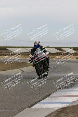 media/Oct-13-2025-Lets Ride (Mon) [[1a1cd08581]]/B Group/1220pm (Wheelie Bump)/